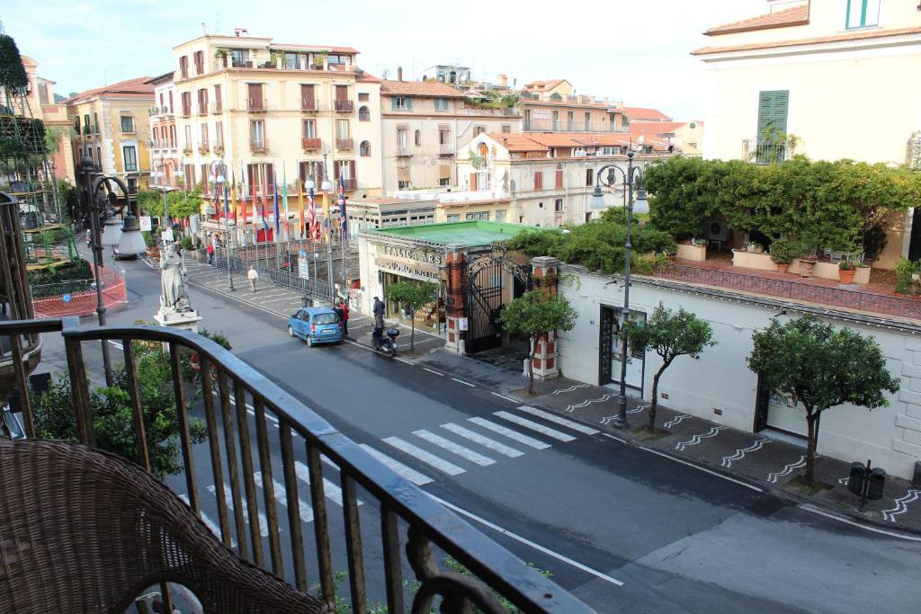 Bed & Breakfast Piazza Tasso Relais 2*