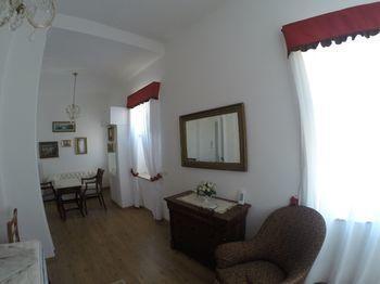 Il Palazzetto 3*
