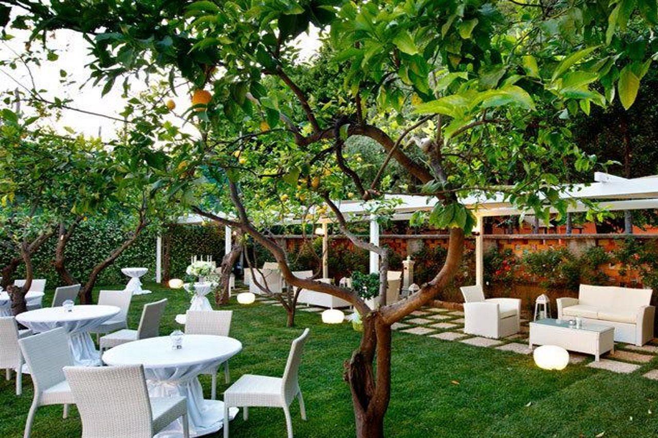 Hotel Capri 4*