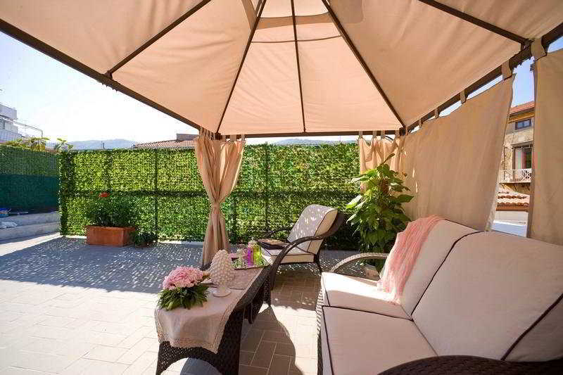 Magi House Relais 2*