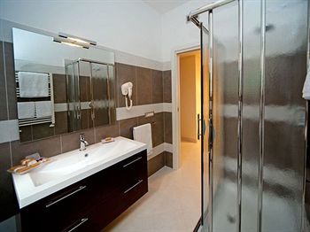 Relais Angiolina Guest house