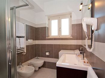 Guest house Relais Angiolina 3*