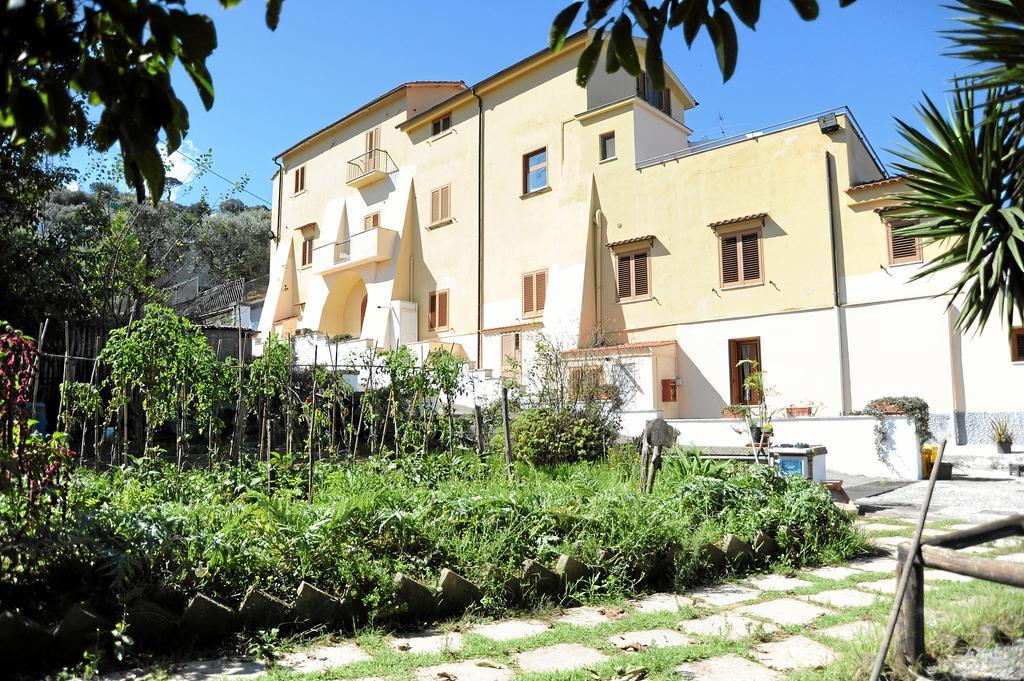 Oasi Madre Della Pace Bed & Breakfast Sorrento