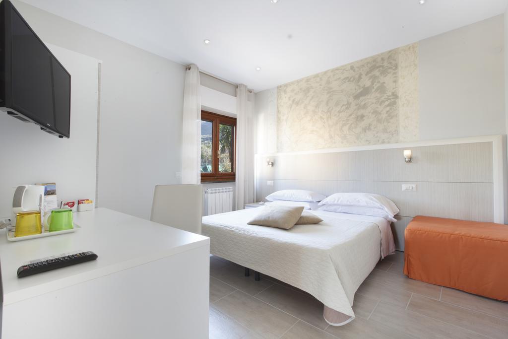 Guest house Depandance Quattro Piazze 3*
