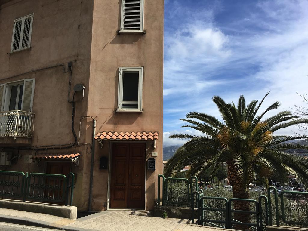 Casa Rosa Apartment *