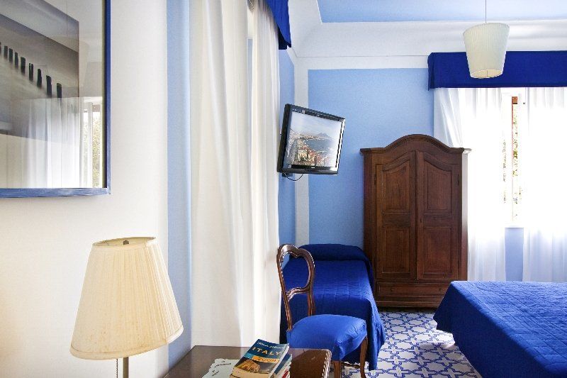 Mignon Meuble Hotel
