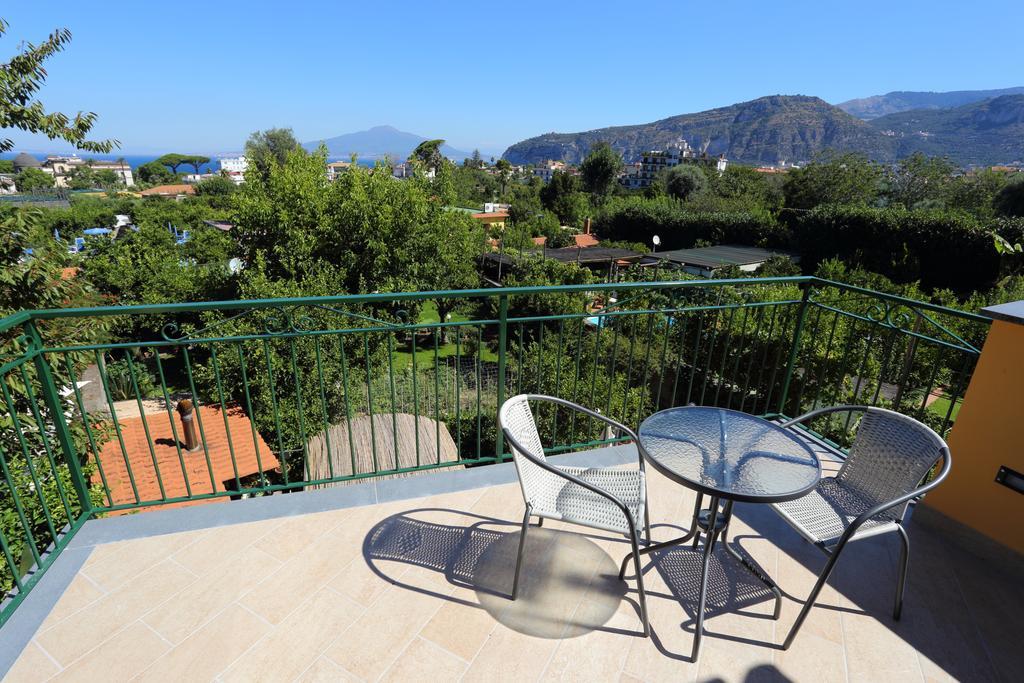 Acomodação com café da manhã  Ambrosio Relais 2*