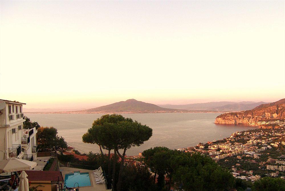 Fiorita Hotel