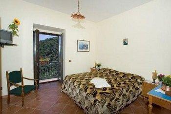 Casarufolo Paradise Guest house 2*