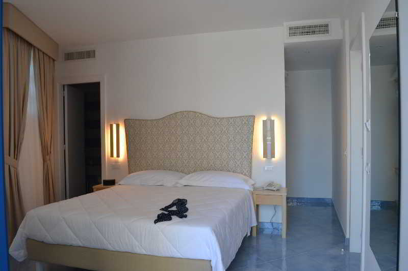 Boutique Helios (adults Only) 4*