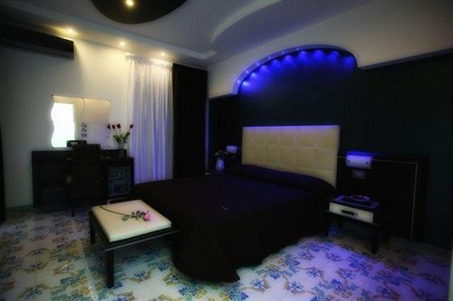 Guest house Degli Aranci 4*