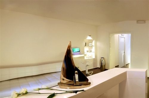 Palazzo Tritone & Abagnale Bed & Breakfast 3*