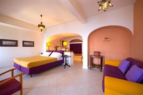 Minerva Hotel 4*