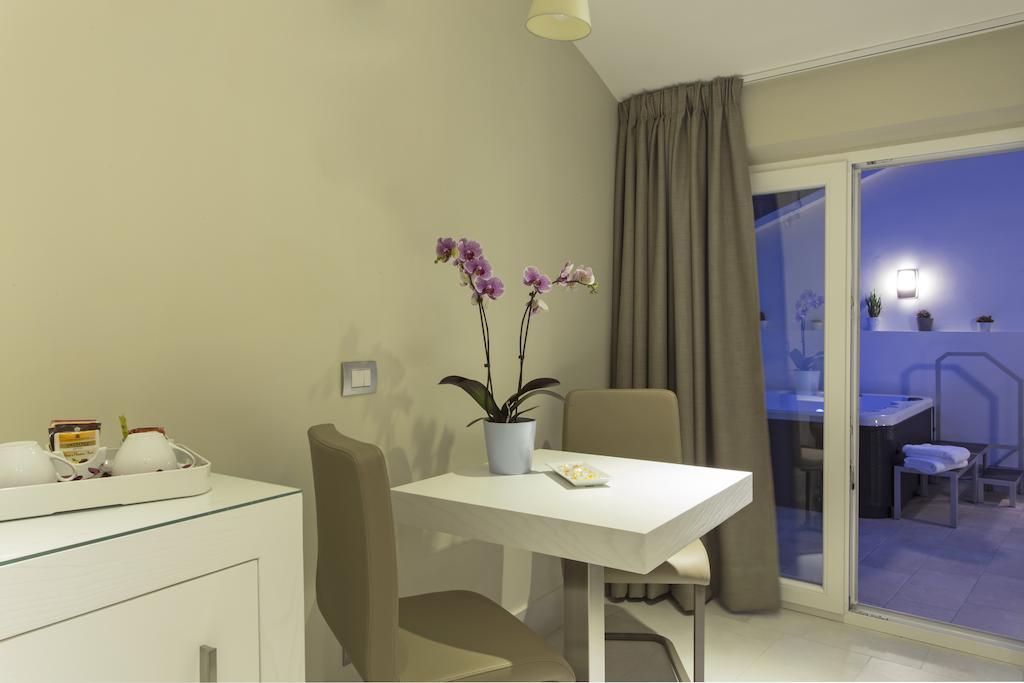 Magi House Relais 2*