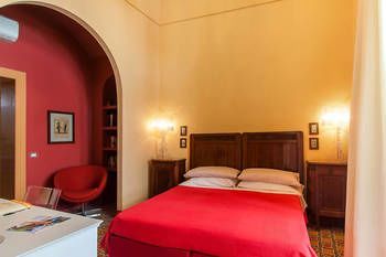 Casa Astarita 2*