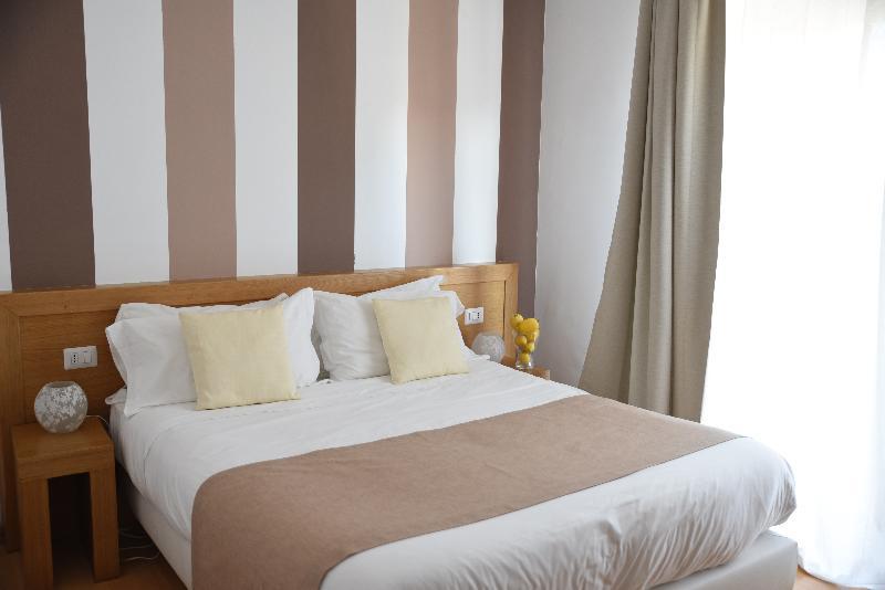 Guest house The Night 2*