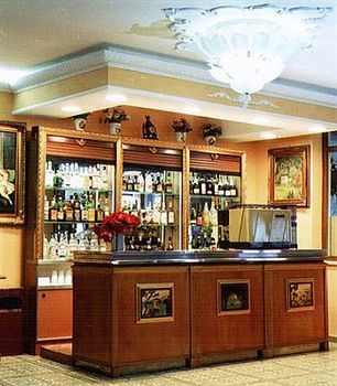 Hotel Cavour 3*
