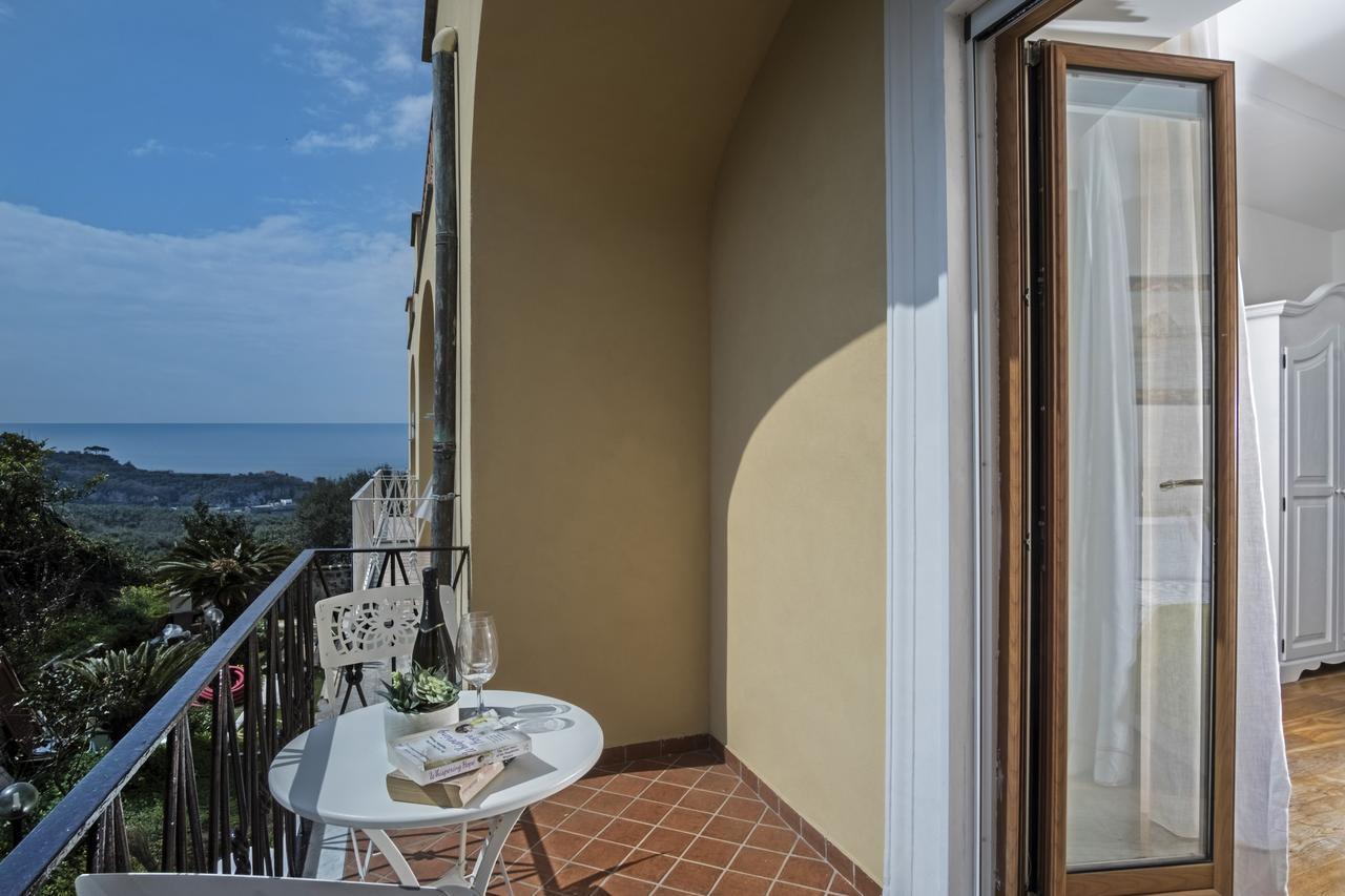 Faraglioni Di Affittacamere Sorrento