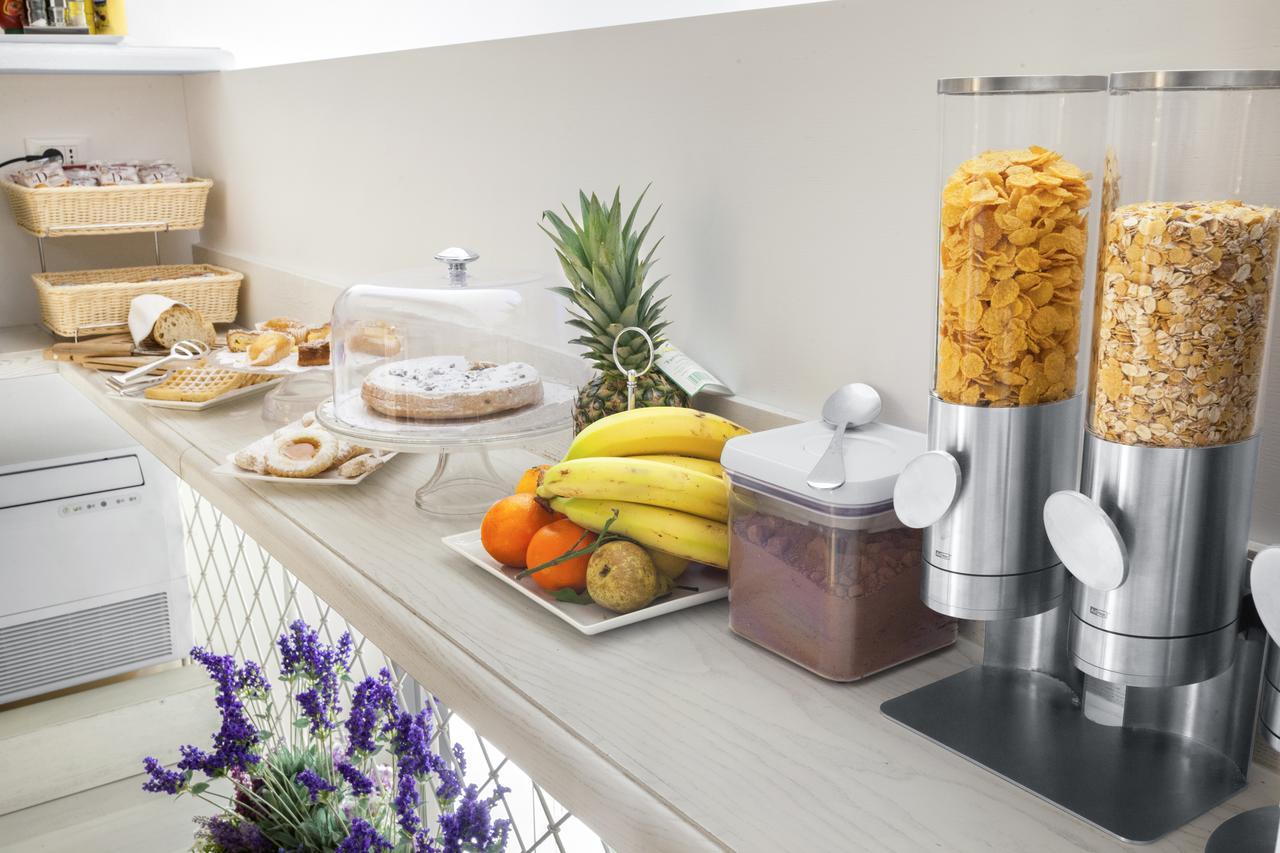 La Piazzetta Guest house 3*