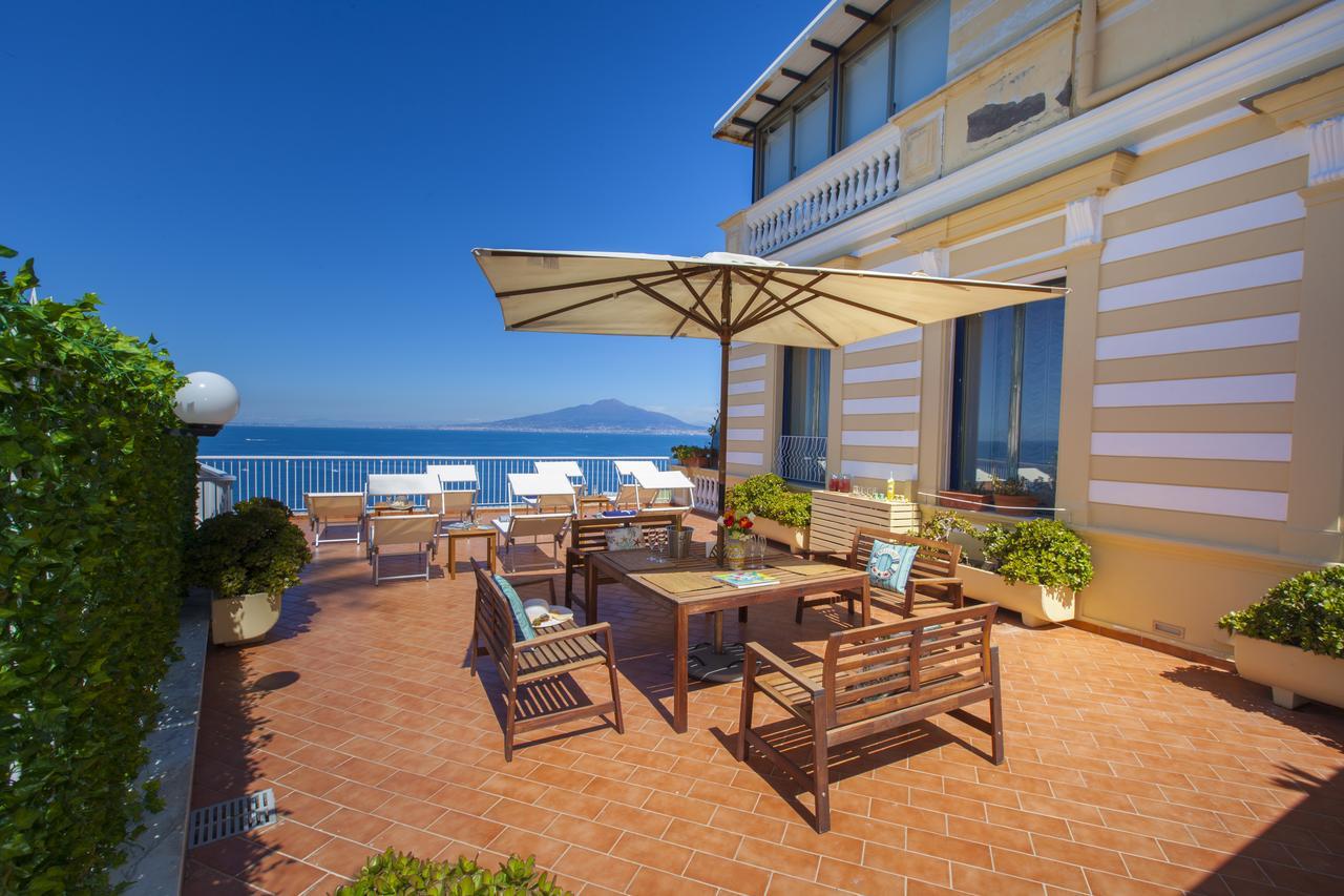 Bed & Breakfast La Terrazza 38 2*