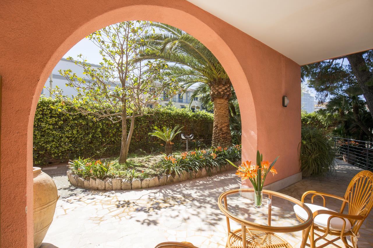 Rosa Aparthotel