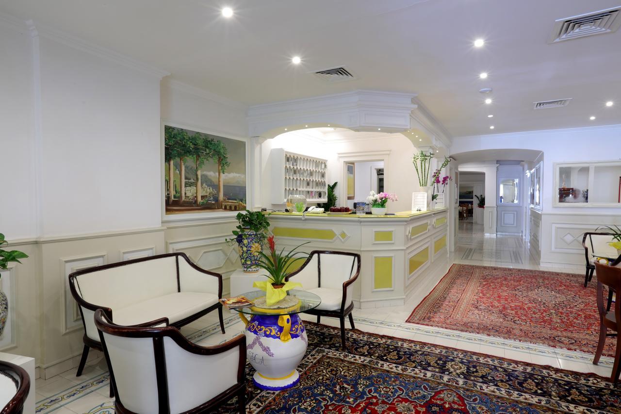Hotel Astoria 4*