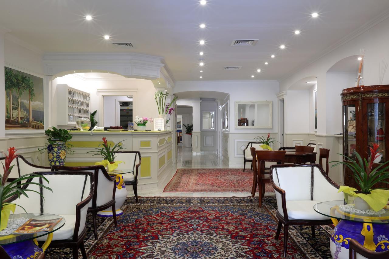 Hotel Astoria