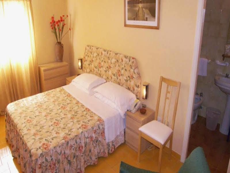Fiorita Hotel 3*