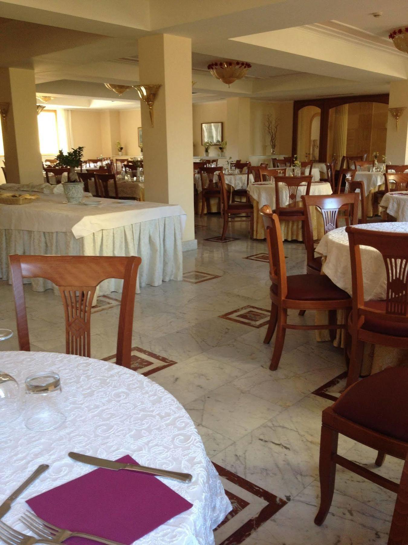 Igea Hotel 3*
