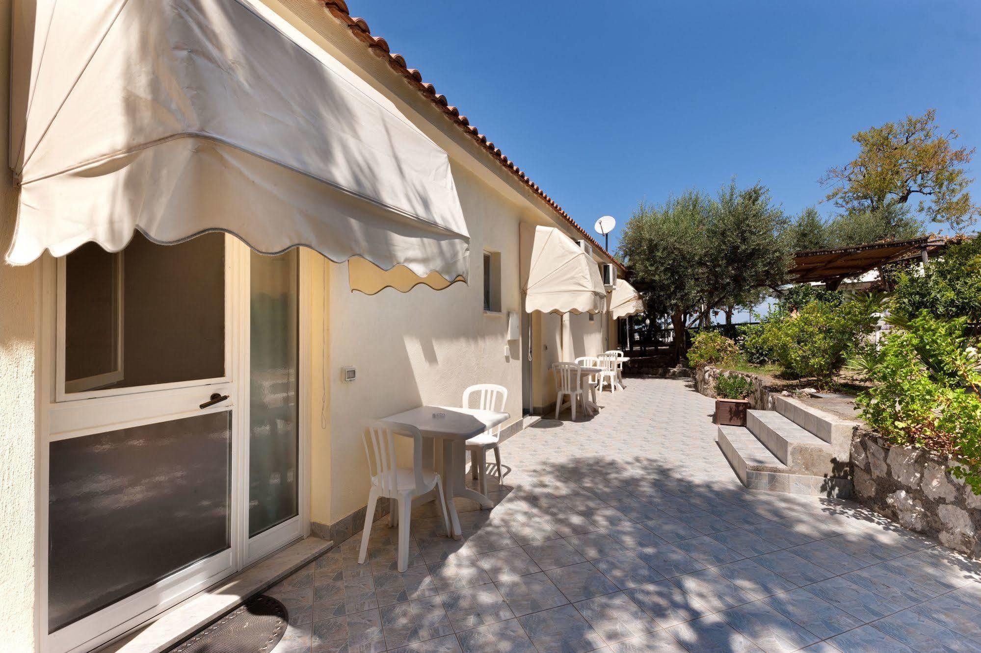 Hotel Villaggio Lubrense 3*