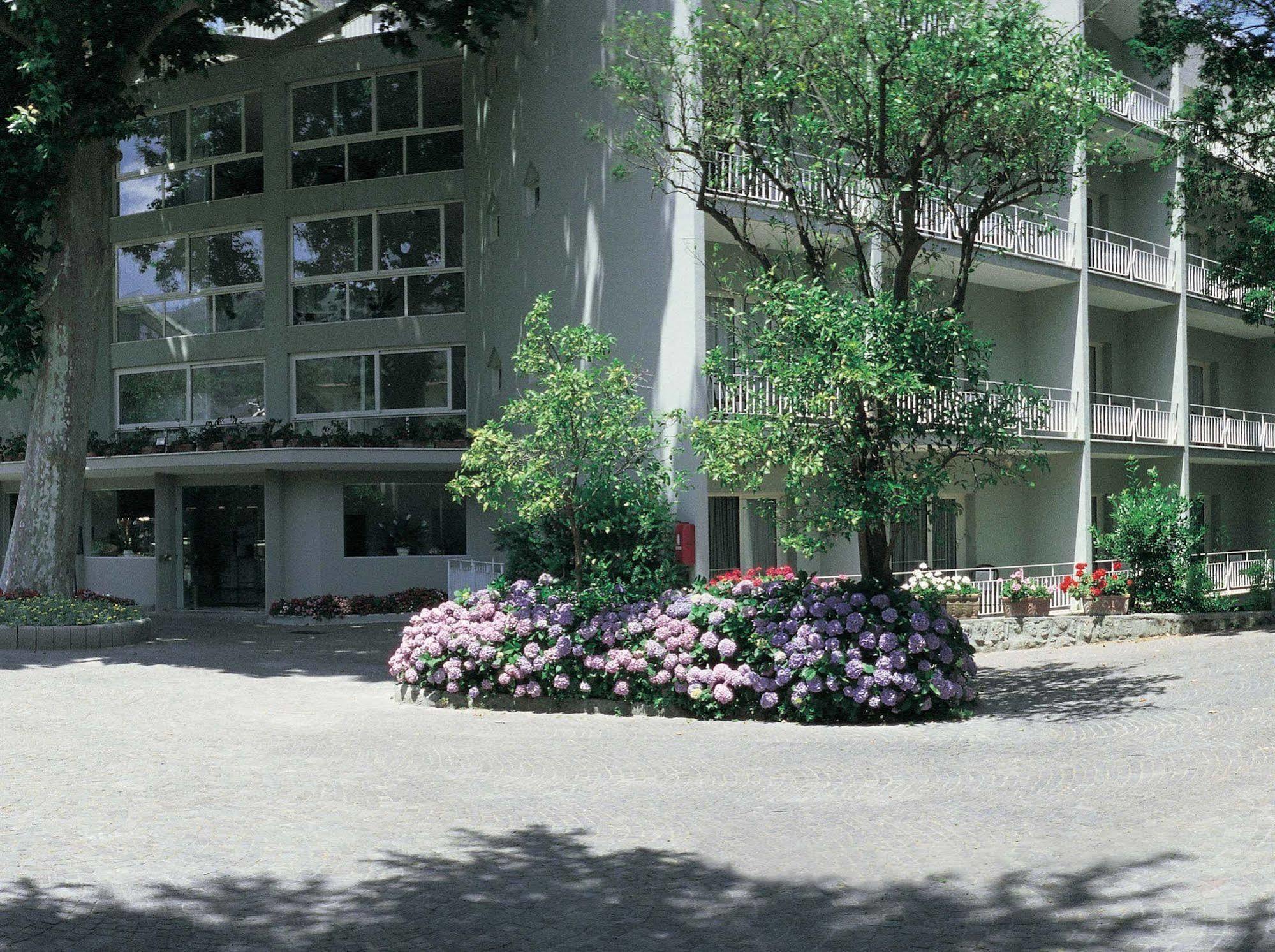 So' Lifestyle Hotel