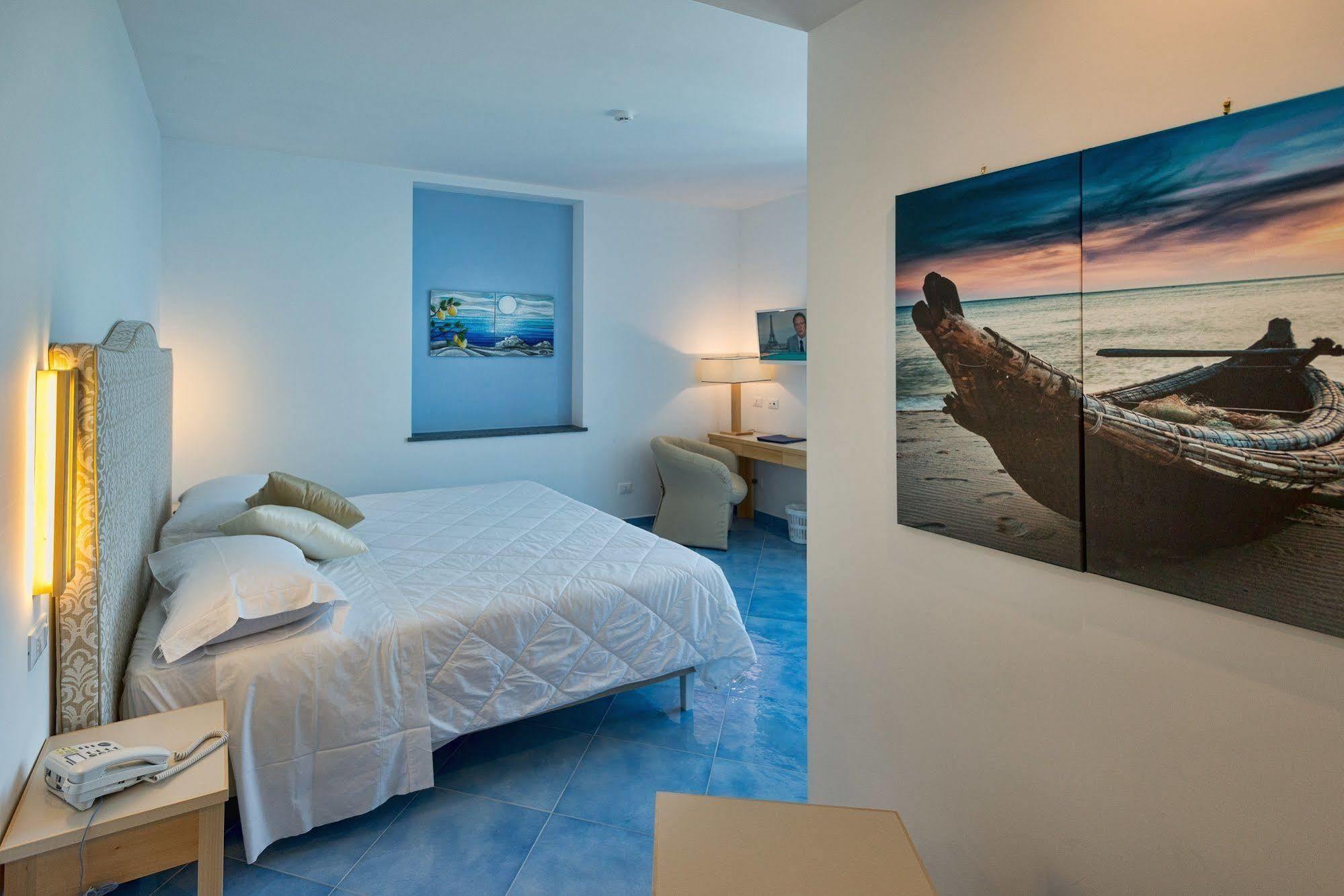 Hotel Boutique Helios (adults Only)