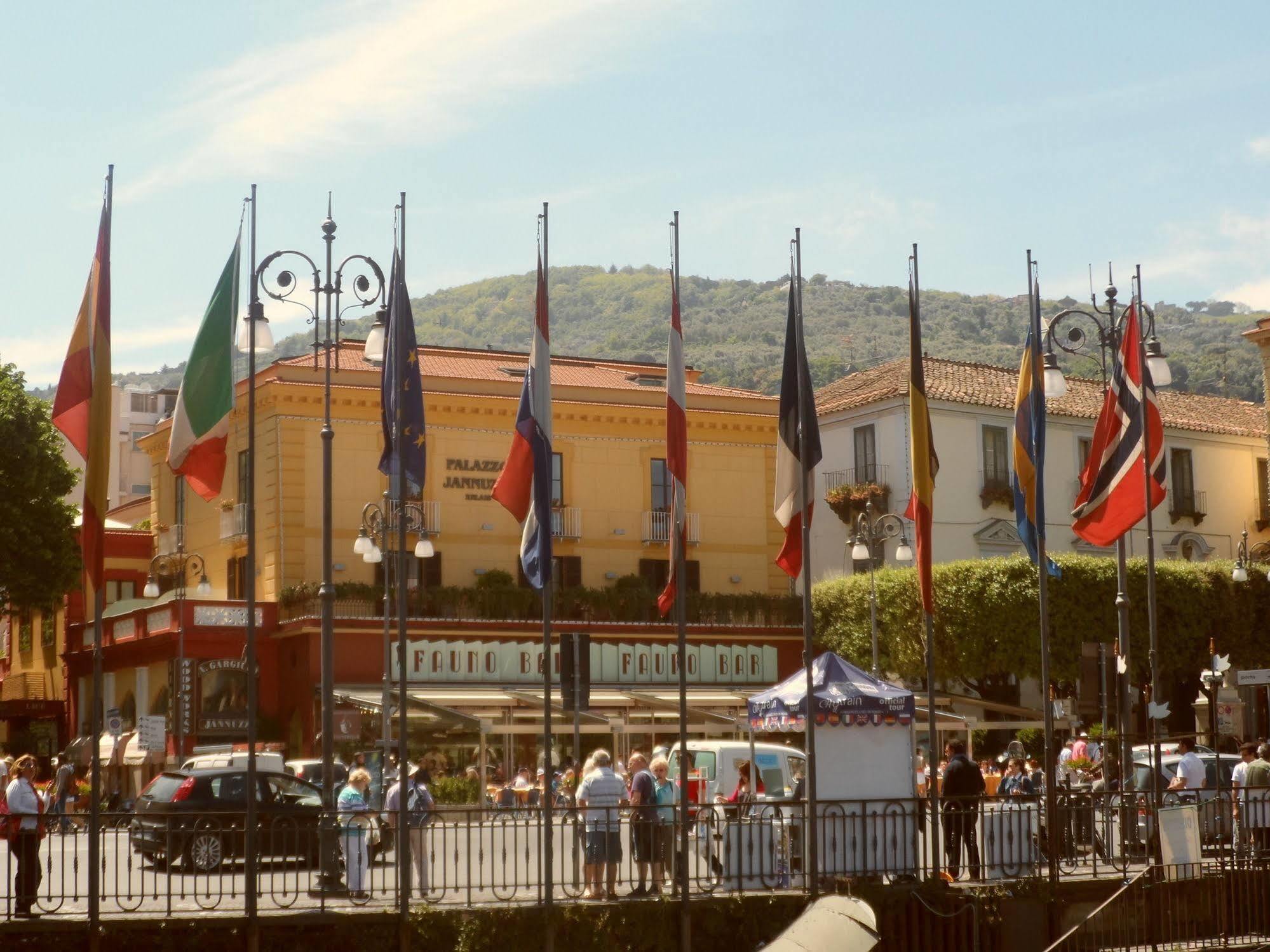 Palazzo Jannuzzi Relais 4* Sorrento