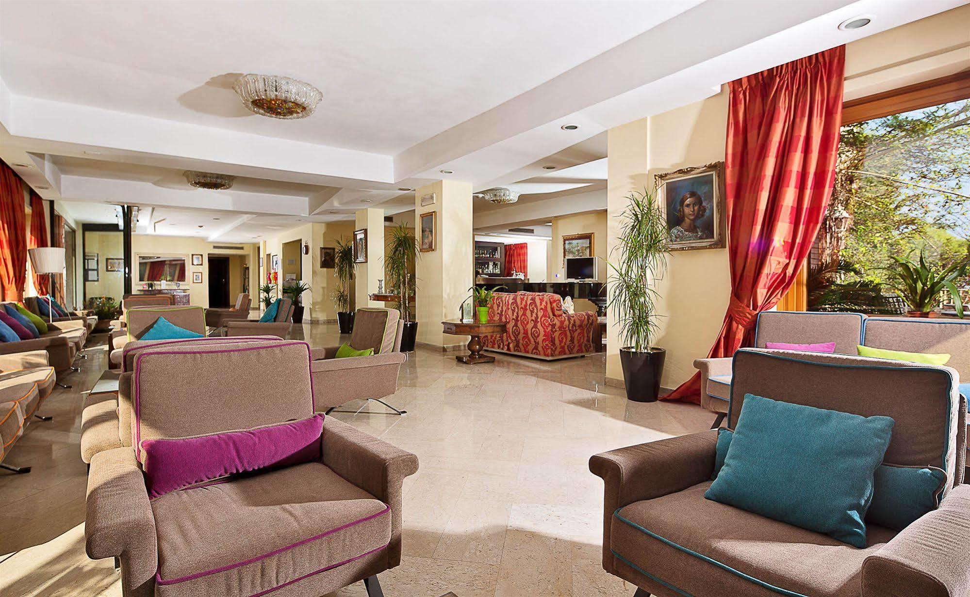 Tirrenia Hotel 3*