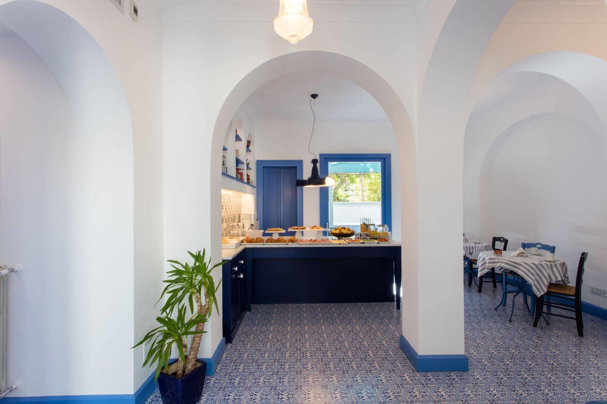 Mignon Meuble Hotel
