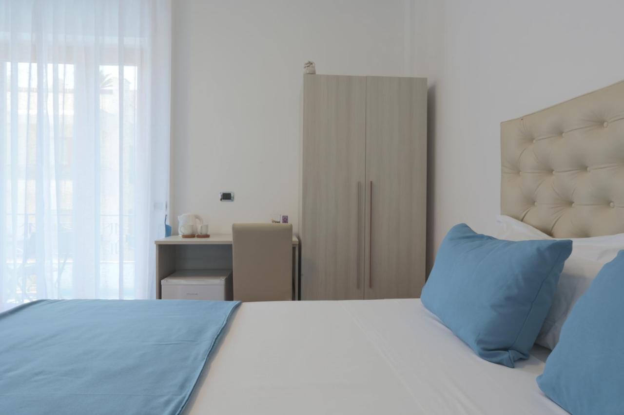 Bed & Breakfast The Wave 3*
