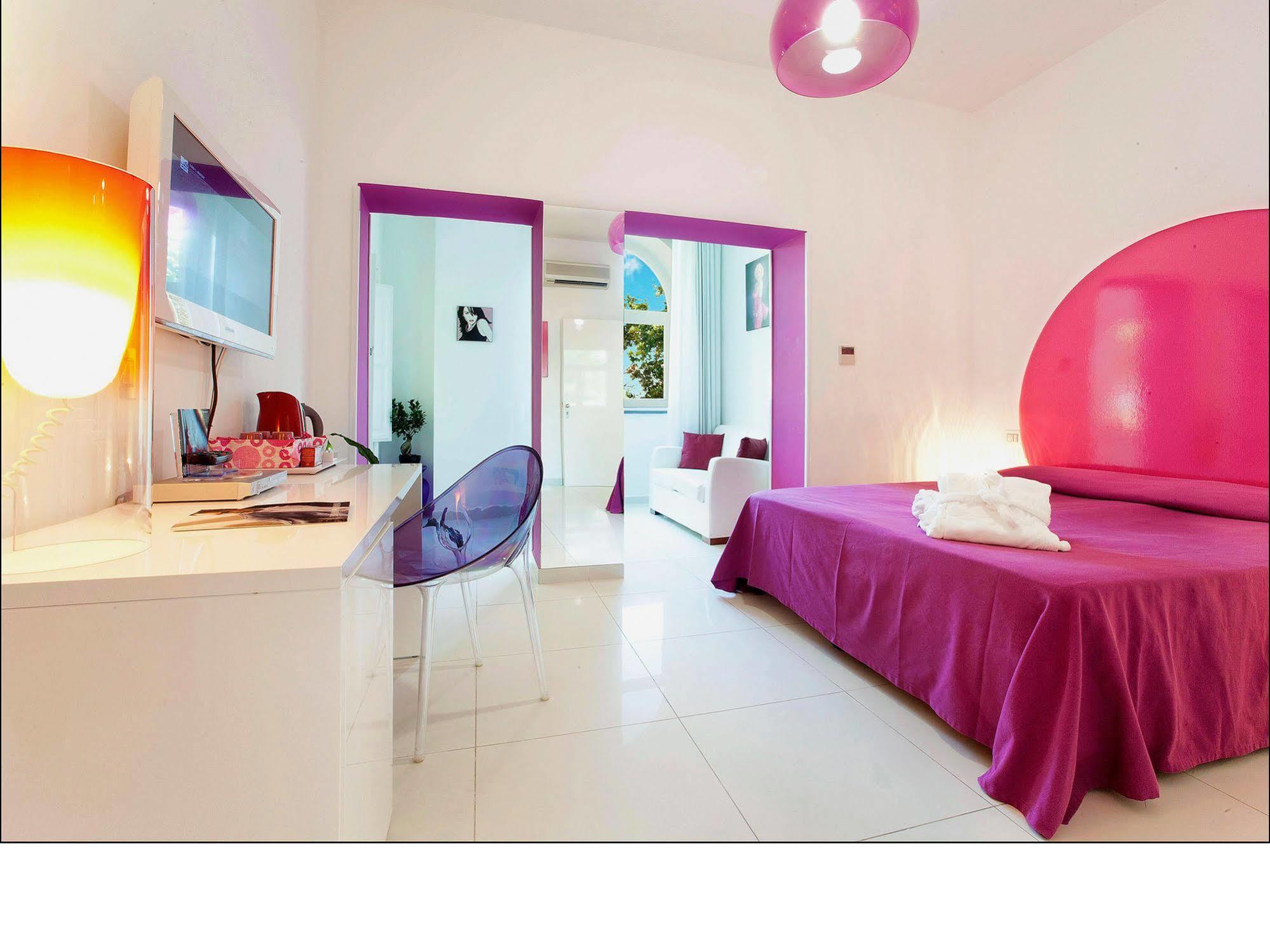 Palazzo Tritone & Abagnale Bed & Breakfast Sorrento