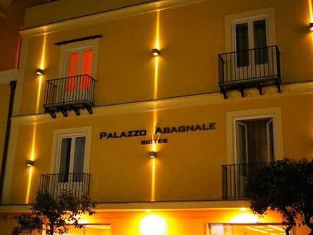 Palazzo Tritone & Abagnale 3*