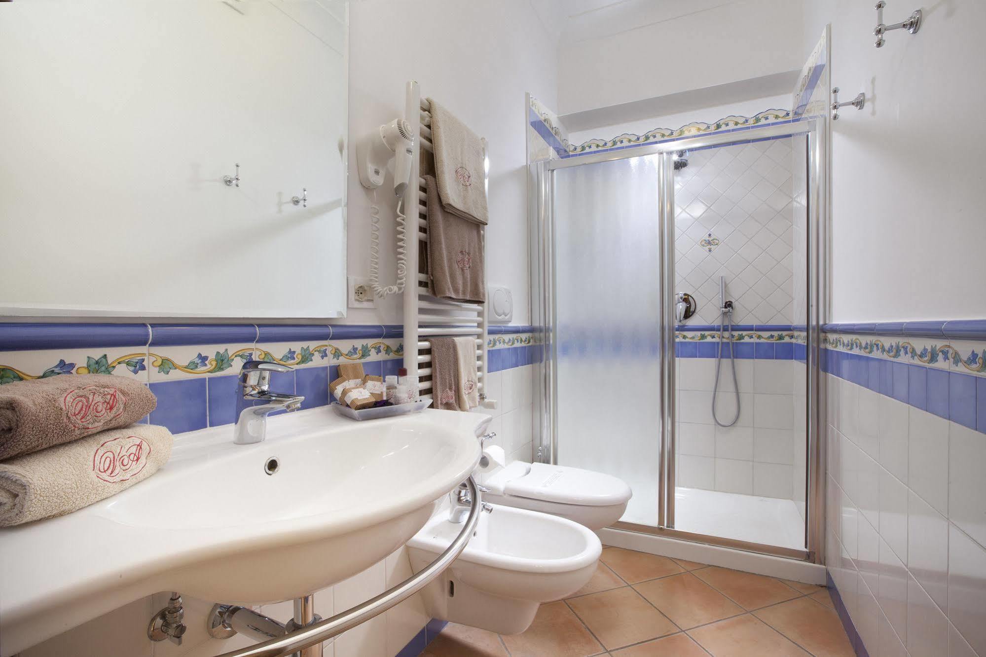 Relais Angiolina 3*