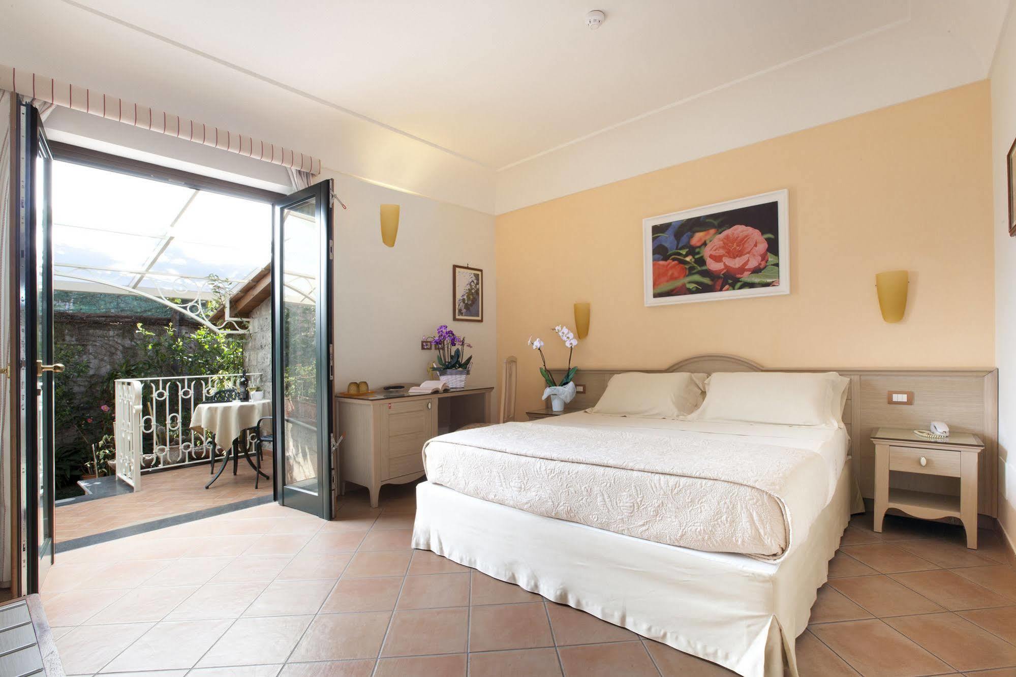 Relais Angiolina 3*