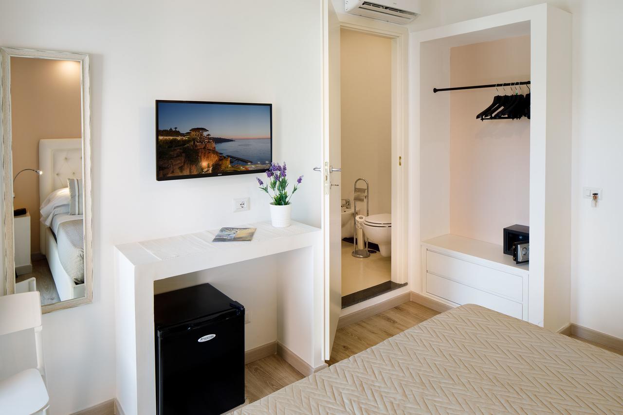 Comfort Con Piscina Guest house 3*