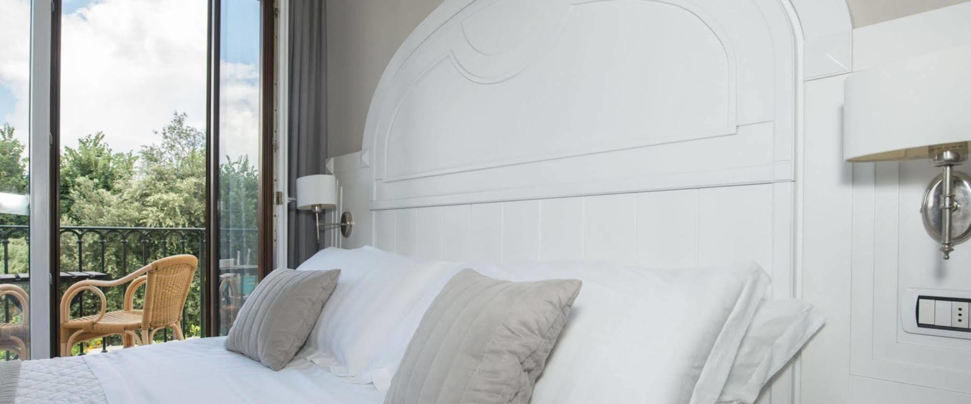 Hotel Capri 4*