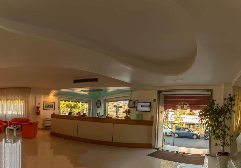 Hotel La Meridiana 3*