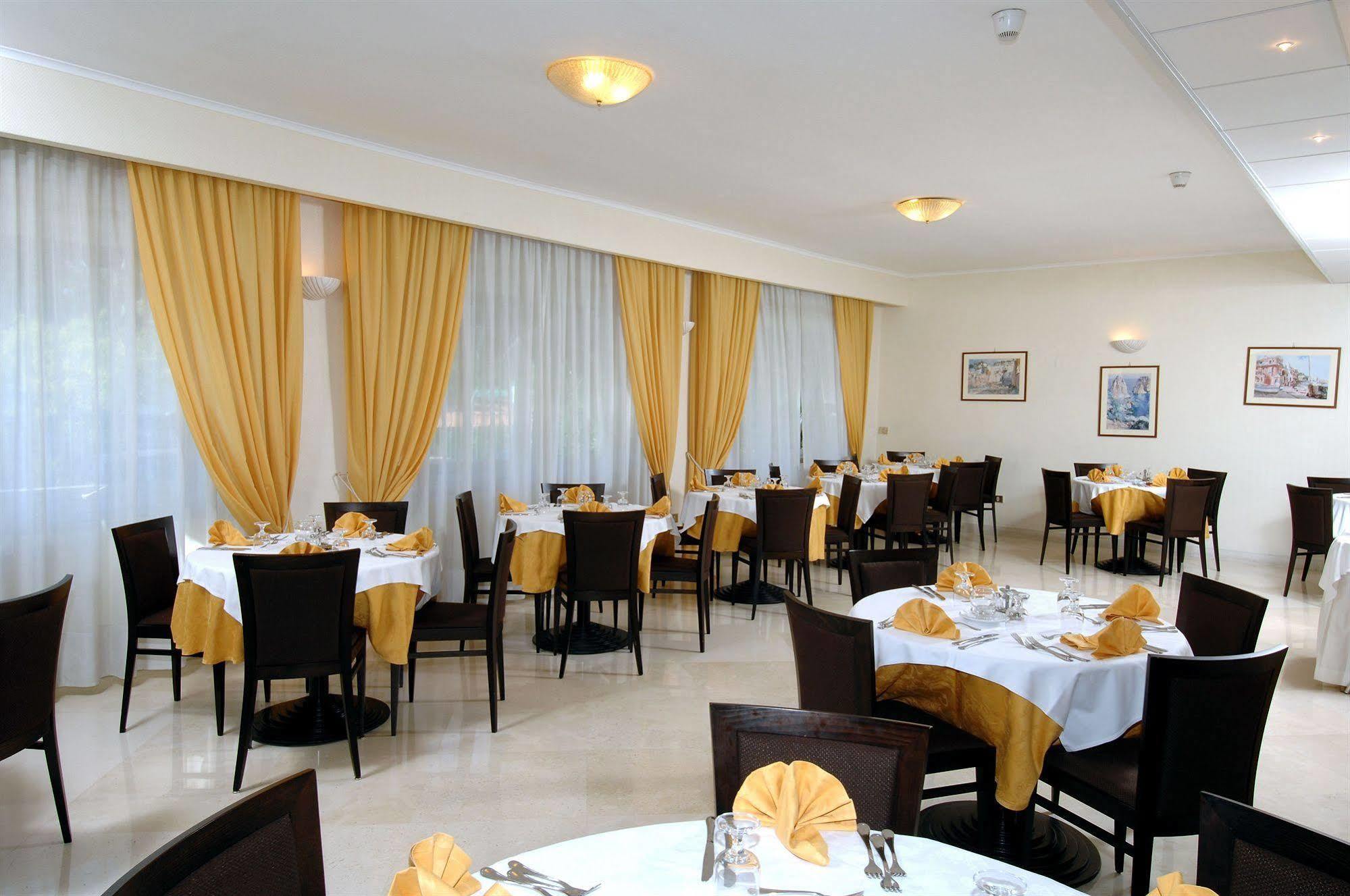 La Meridiana Hotel 3*