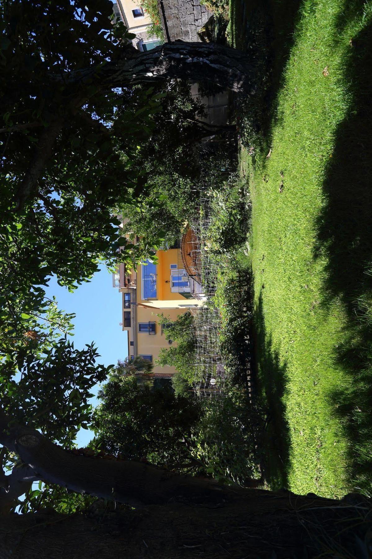 Acomodação com café da manhã  Ambrosio Relais