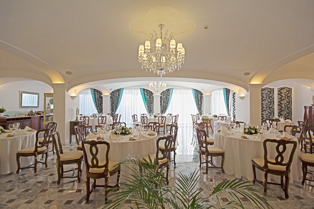 Hotel Grand La Favorita