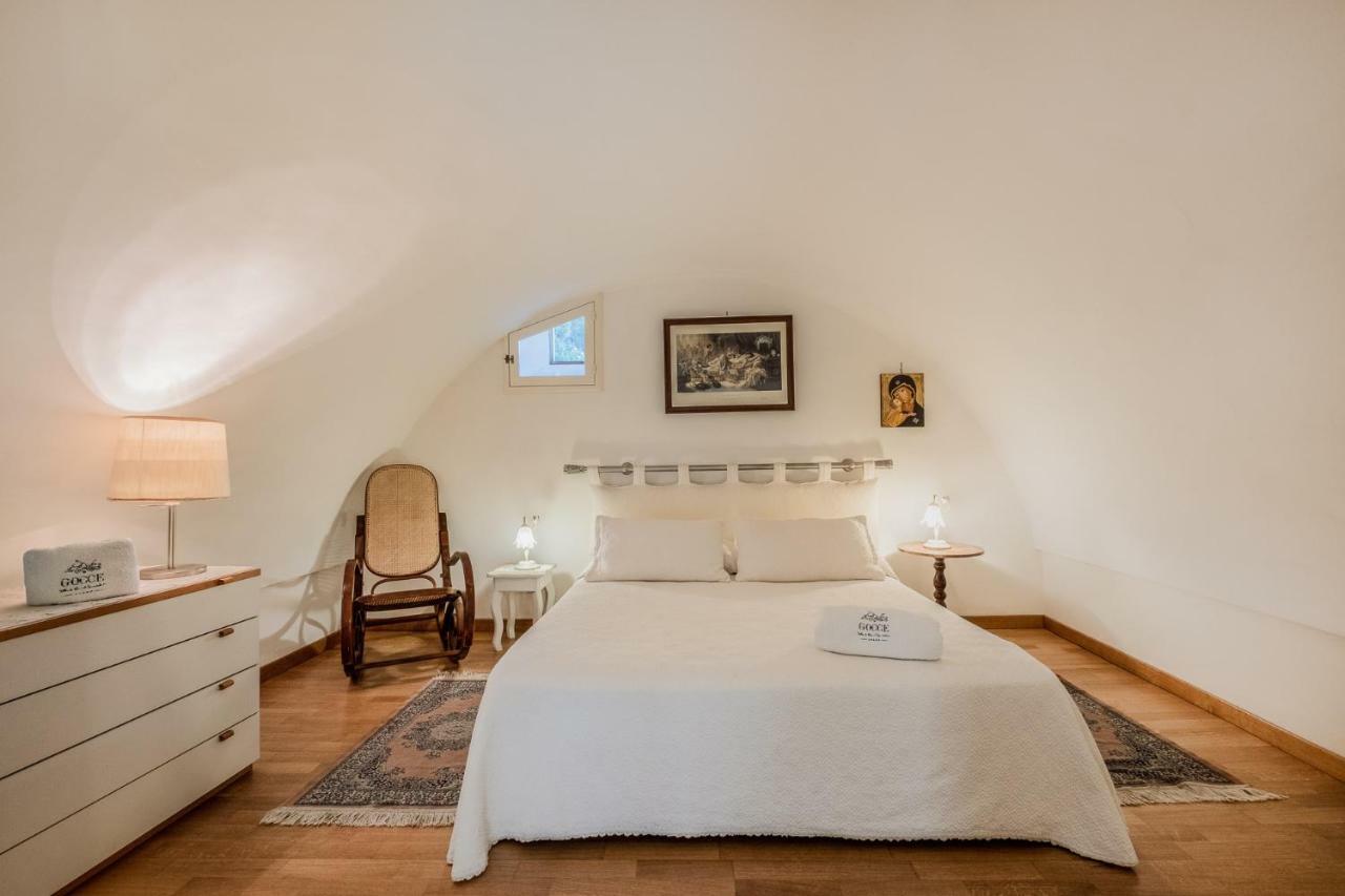 Sant'antonino Holiday home