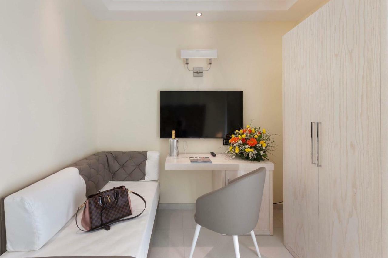 Bed & Breakfast Palazzo Tritone & Abagnale