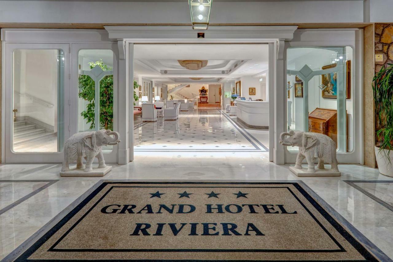 Hotel Grand Riviera