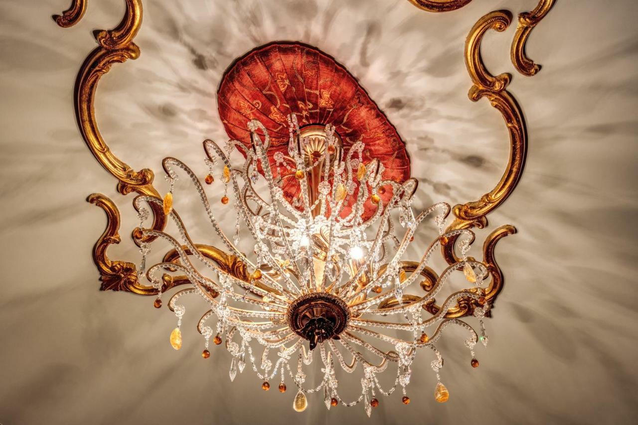 Domus Vittoria - The Luxury Quintessence Apartment